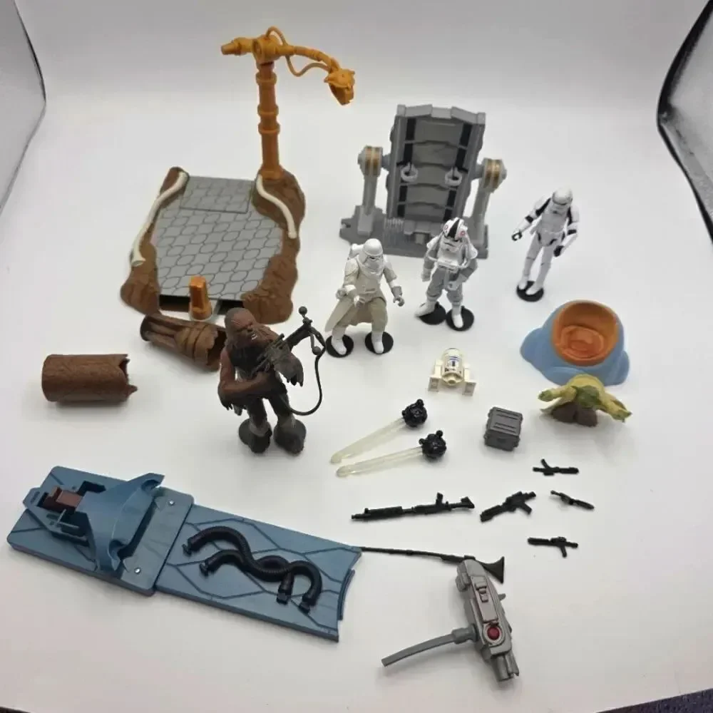 Star Wars Action Figure Bundle Chewbacca, Stormtroopers, Droids, Creatures Vtg